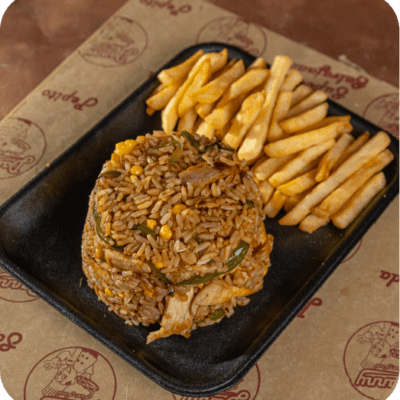 Arroz con Carne y Pollo